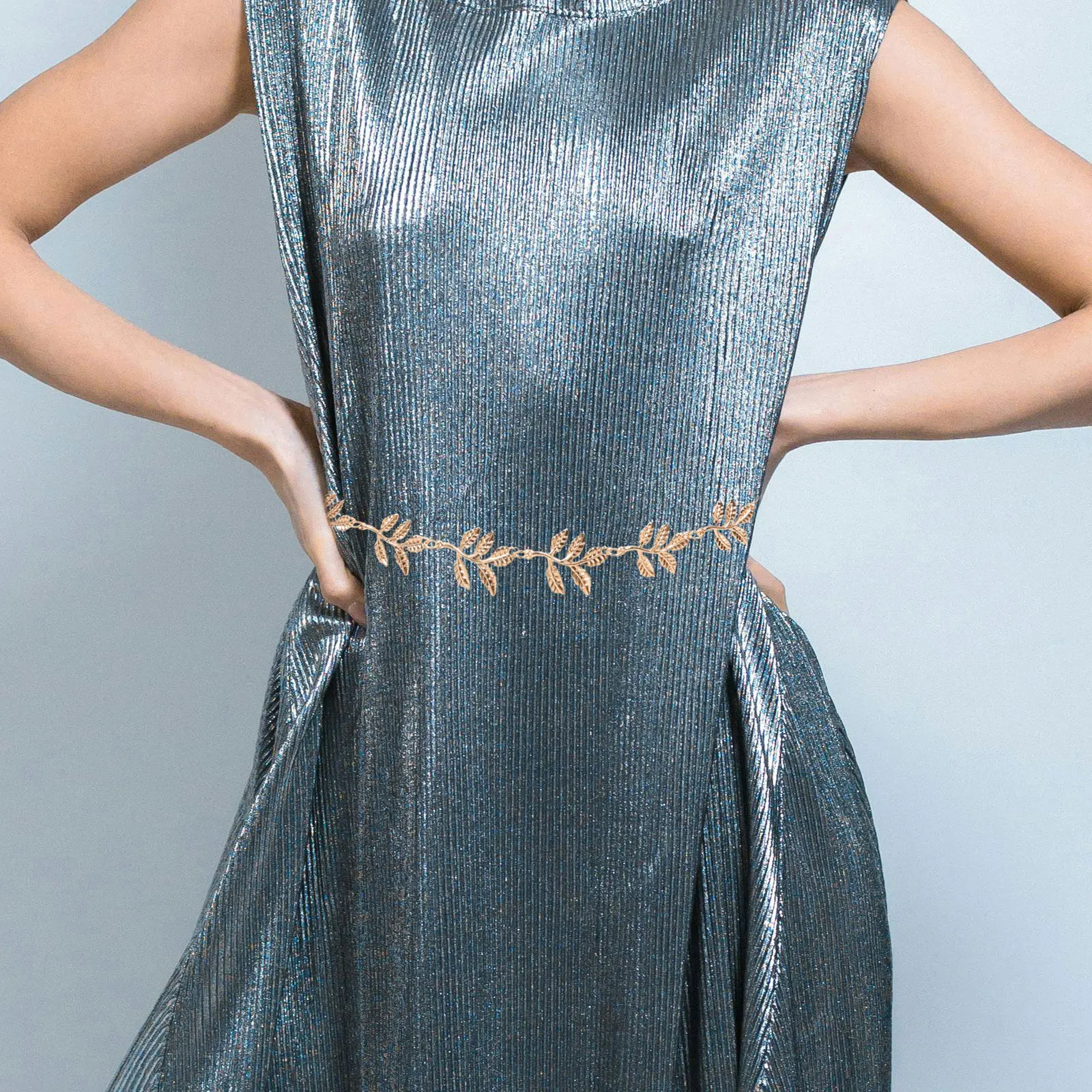 

Chic Metal Waist Chain for Women Sturdy Body Chain Jewelry for Party Date Graduation Waist Accessories Body Chains