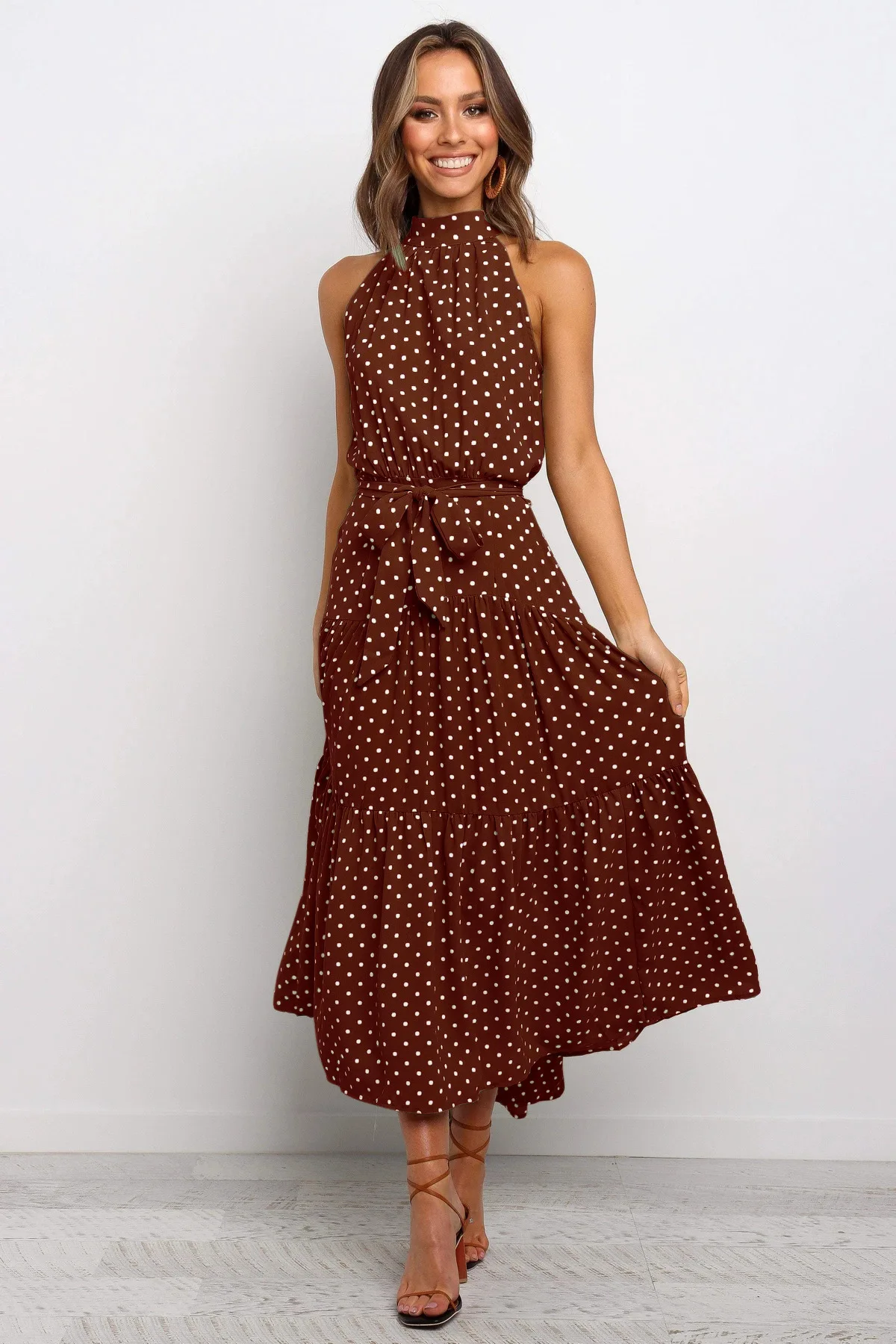 Women's Halter Neck Maxi Dress - Floral Print Boho Chic Smocked Waist Summer Beach Dress for Vacation Casual Wear