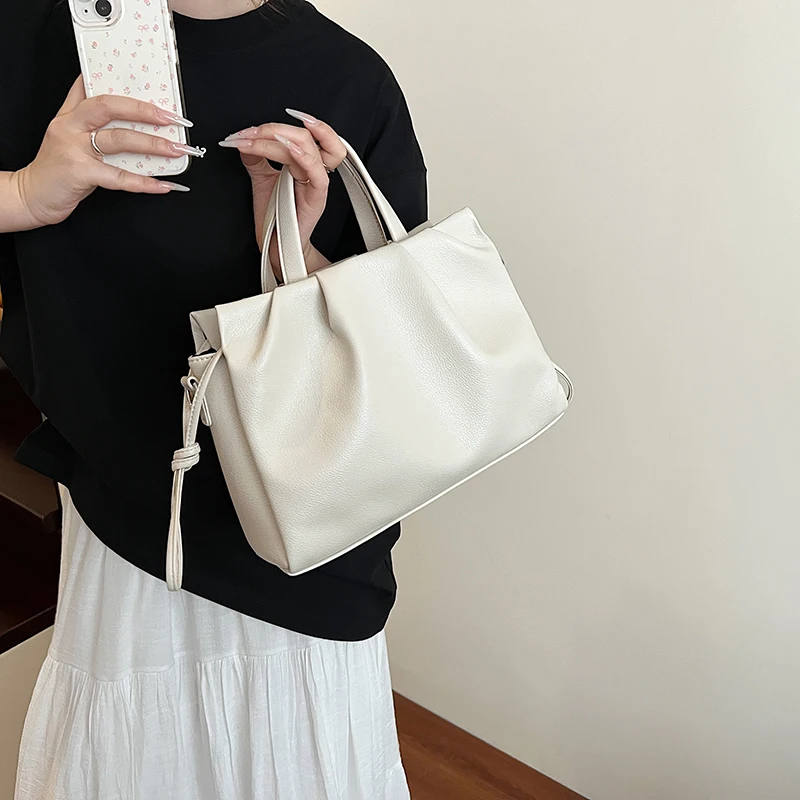 

PU Leather Stylish Pleated Sling Bag Large Capacity Casual Shoulder Bag Pleated Shoulder Bag Travel Shopping Work Handbag