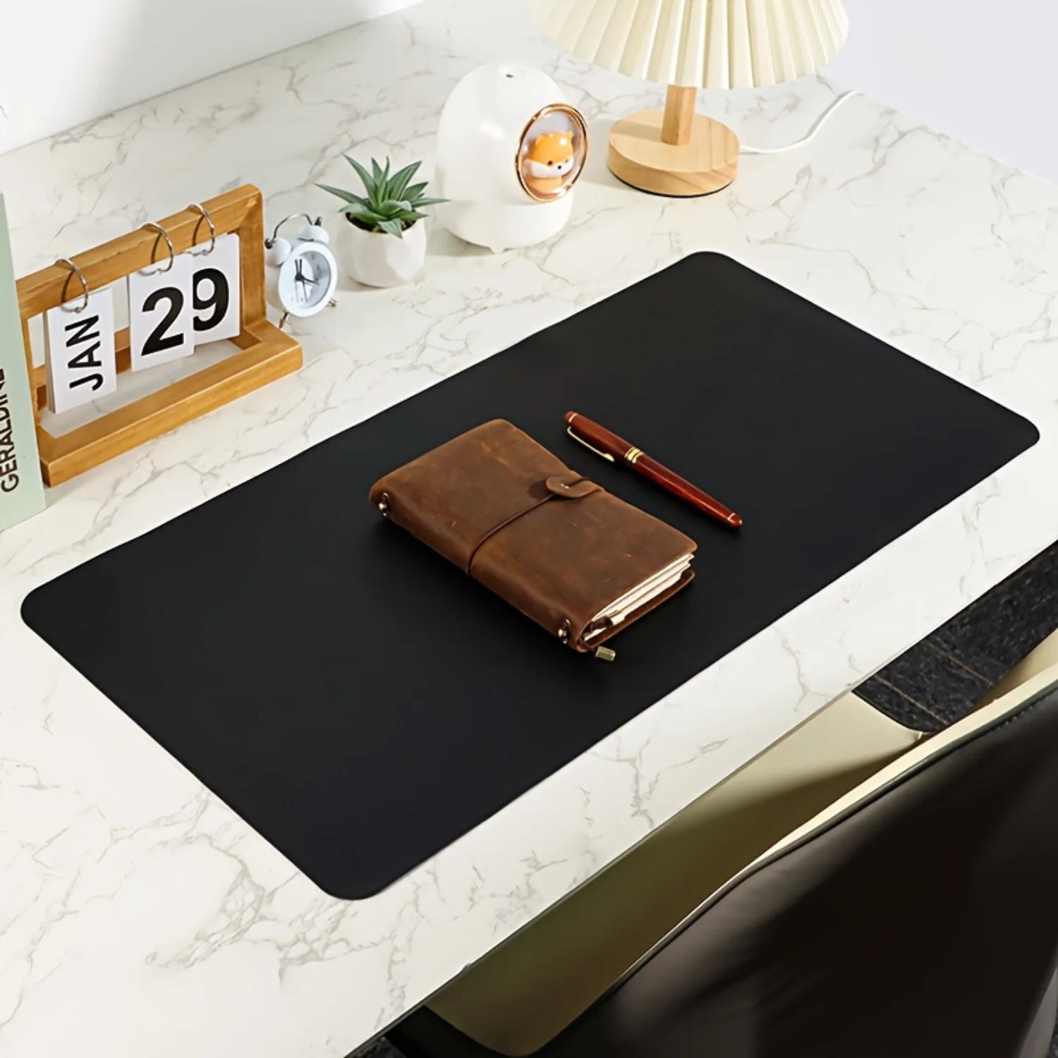 Luxury Large Pu Leather Desk Mat - Waterproof, Non-Slip Velvet Base For Laptop Keyboard & Mouse Pad Mouse pad animes Mauspad Gta