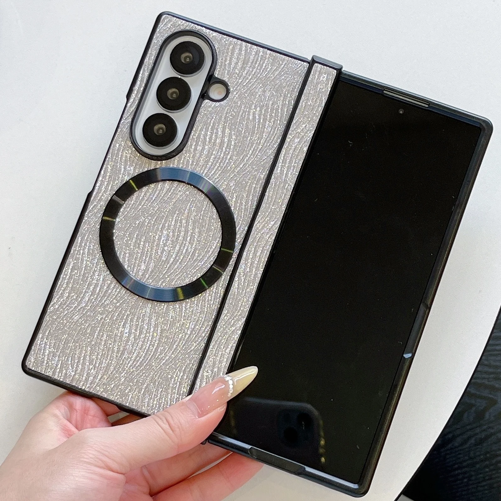 

Water Ripple Glitter Phone Case For Samsung Galaxy Z Fold 7 Wireless Charge Magnet Cover For Samsung Z Fold 6 zfold5 4 Cases