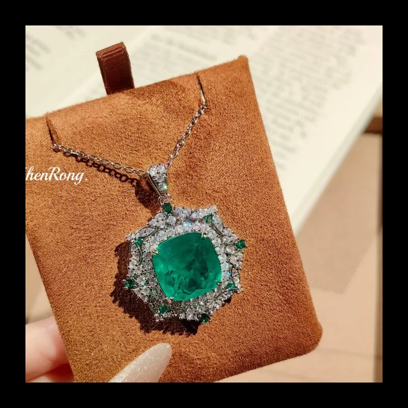

Модный роскошный изумрудный кулон с хлопковым светом, роскошное цветное ожерелье с сокровищами, инкрустированная подушка, квадратный высокоуглеродистый бриллиант для женщин