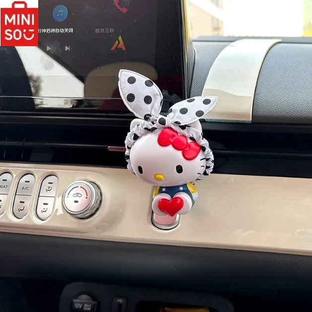 

Sanrio HelloKitty Car Air Conditioning Aromatherapy Clip Air Outlet Cartoon Clip Cinnamon Dog Lady Cute Car Decoration Ornaments