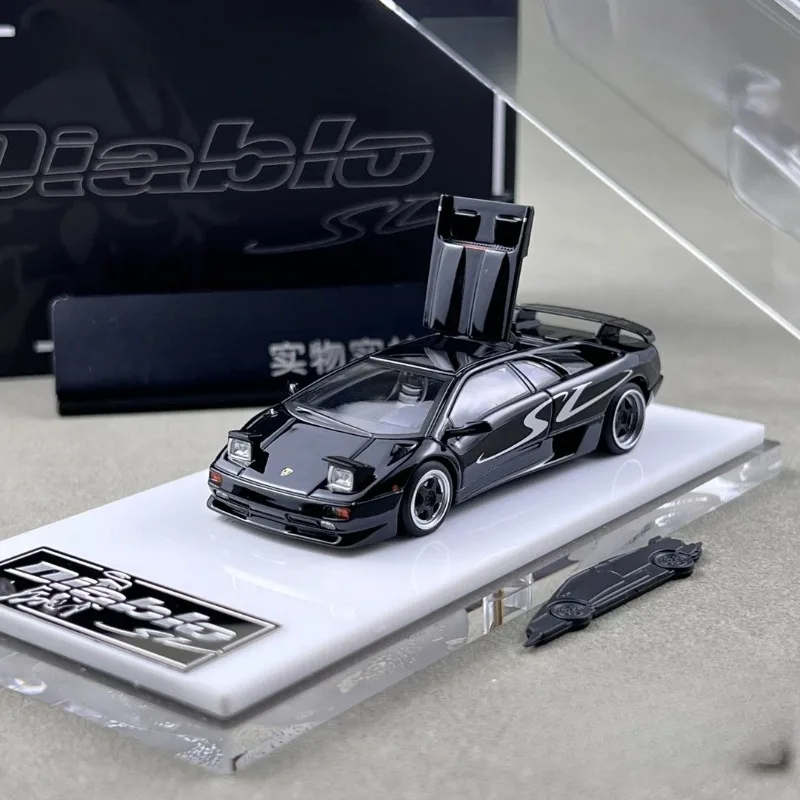 MT 1:64 Lamborghini Diablo SV Phantom Jumping Light Cabin Adjustable Alloy Car Model, Desktop Ornament, Adult Collectibles.