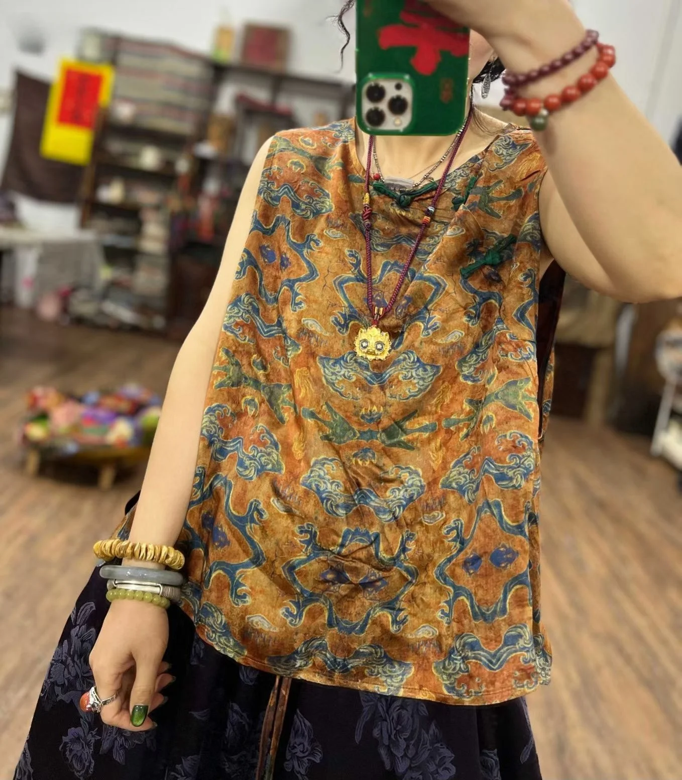 

New National Sle Slow Cooked Silk Vest Versatile Women's Outerwear Regular Length Plant Floral Pattern No Button Closure