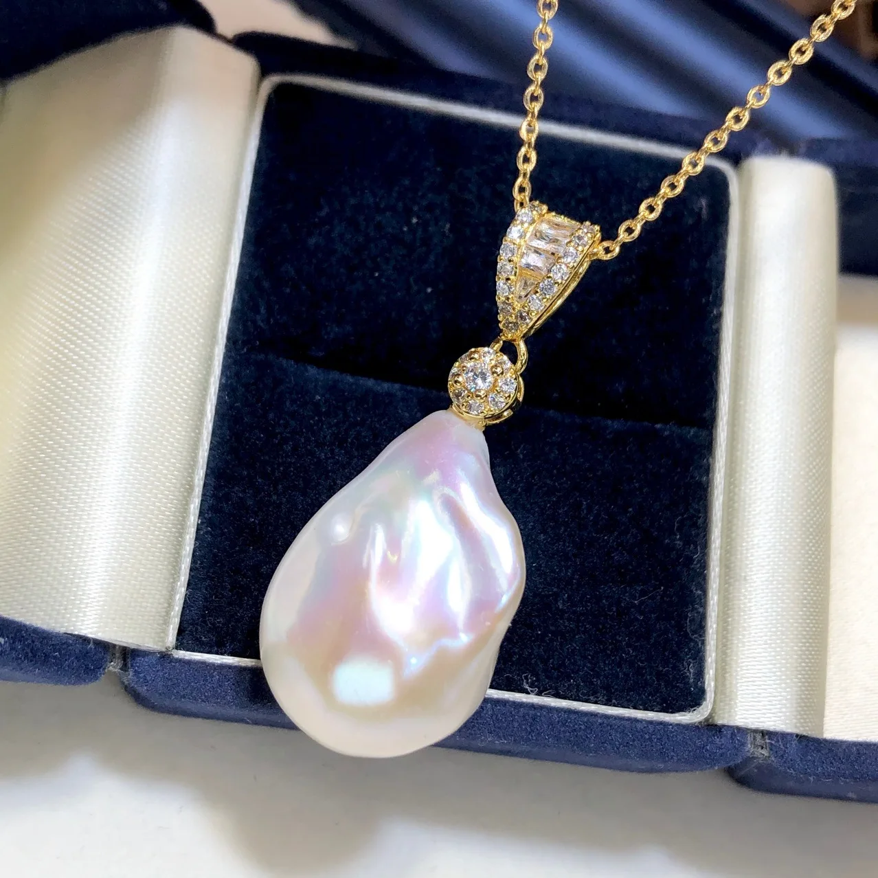 Natural Baroque Alien Colorful Pearl Pendant Source Wholesale and Distribution 18inch