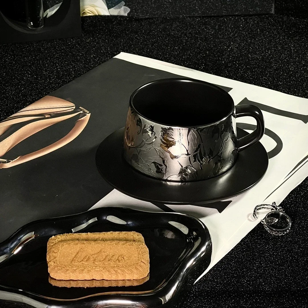 Vintage Luxury Titanium Plated Ceramic Coffee Cup and Saucer Set Minimalist Stylish High Aesthetic Mug