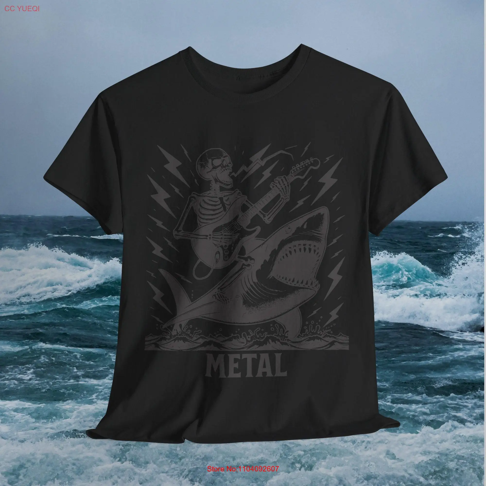 Camiseta unisex de manga larga o corta con esqueleto de guitarrista en un tiburón, Metal Lightning