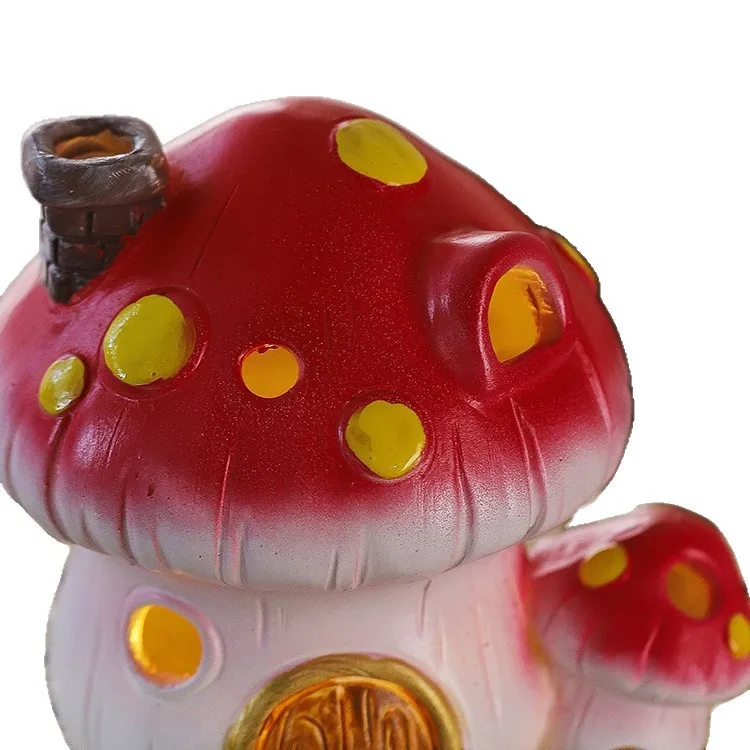 lampe-de-nuit-creative-en-resine-en-forme-de-maison-champignon-de-dessin-anime