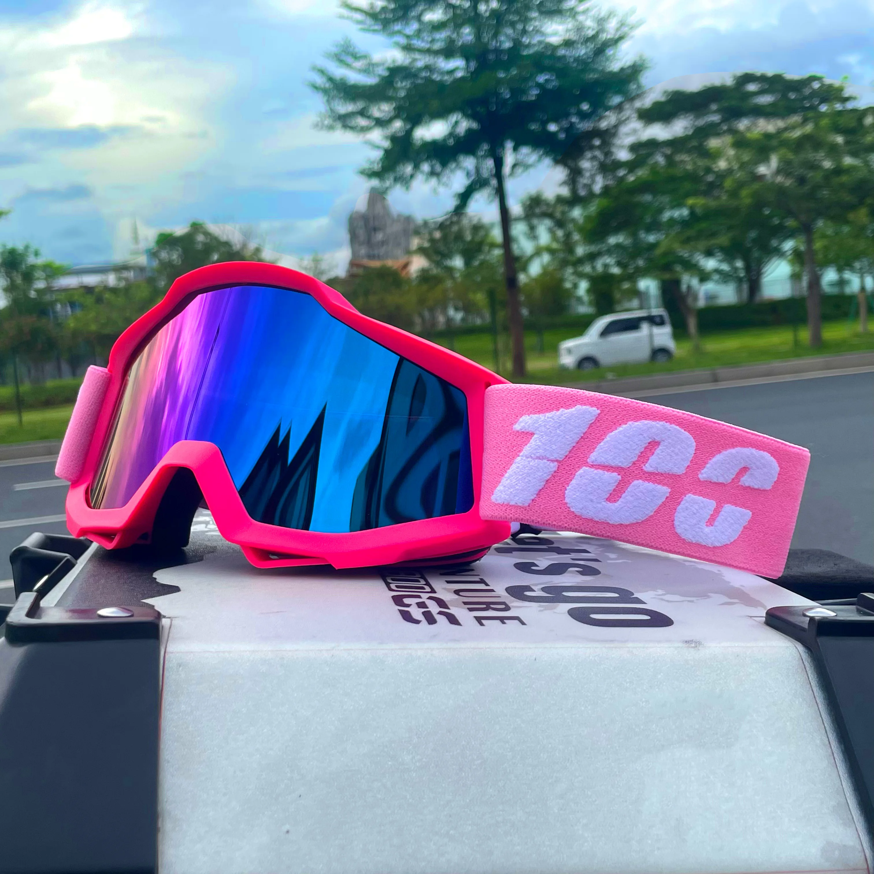 Neueste MX Motorradbrille Off-Road Motorradbrille Herren MTB ATV Maske Winddichte Schutzausrüstung Radfahren Renngebrille