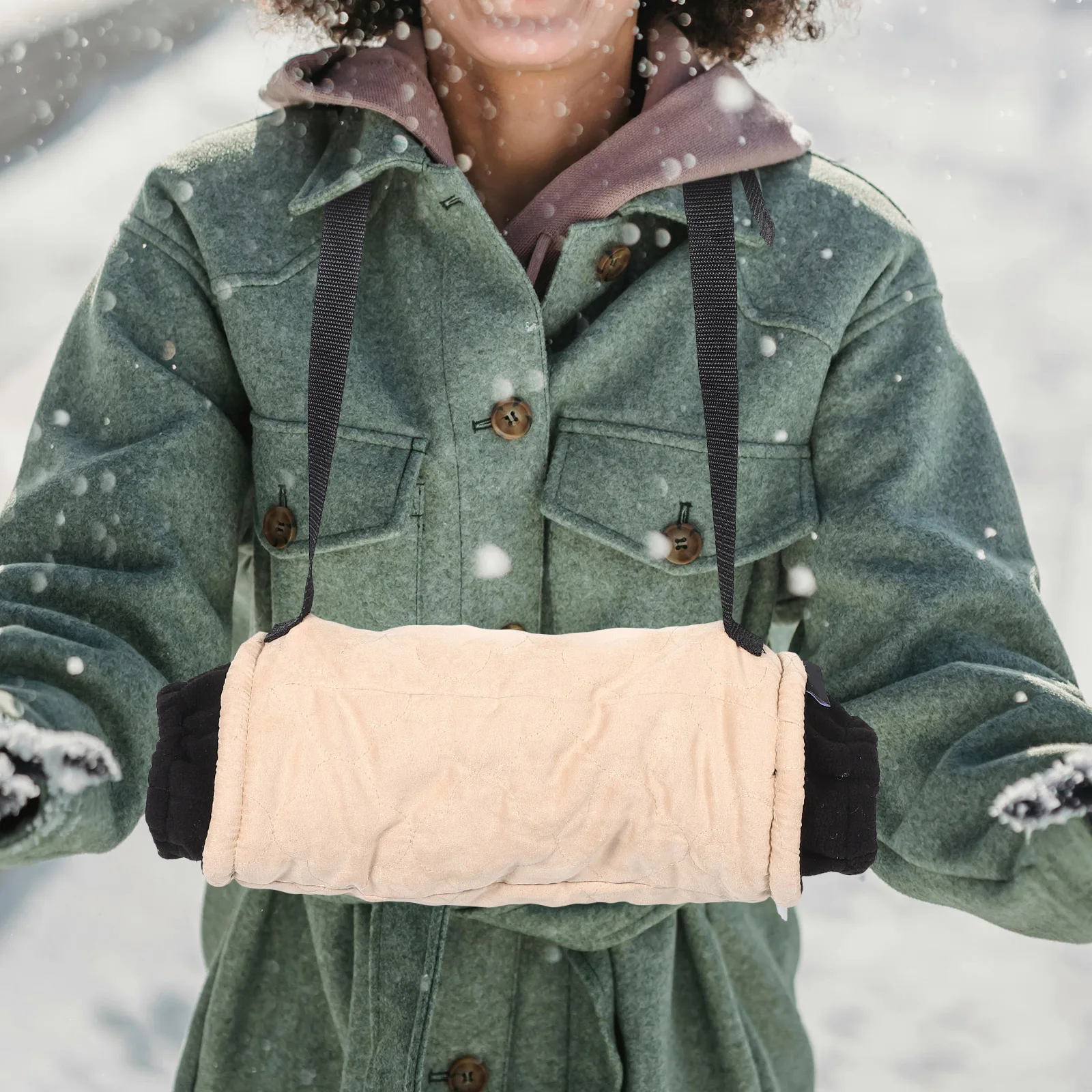 

Cloth Hand Warmer Muff Portable Winter Hand Muff for Wedding Party Warm Hands Anytime Stylish Winter Accessory Delicate Warmer