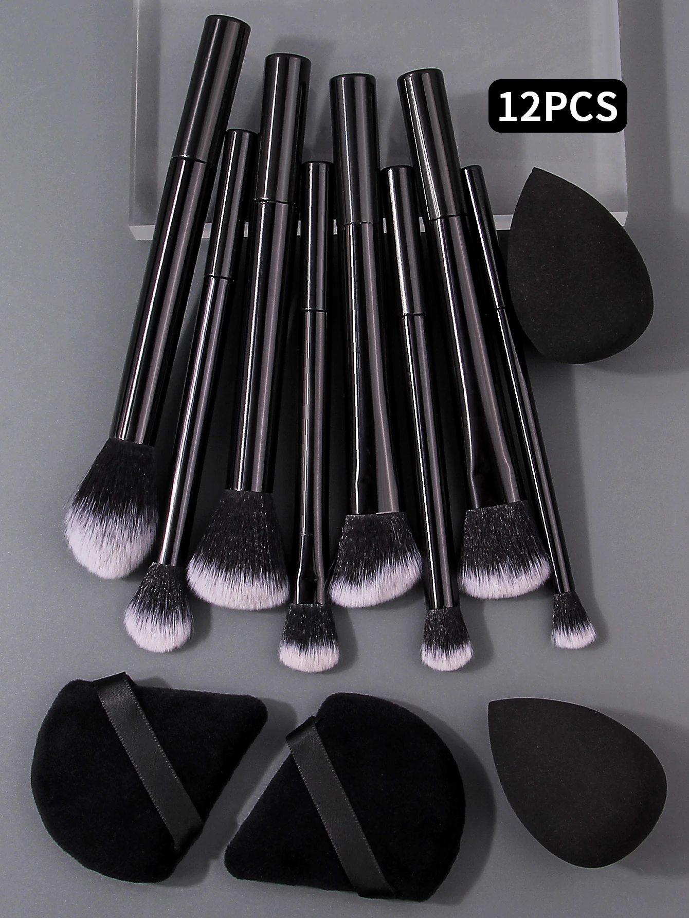 12 pezzi di pennelli per trucco per principianti, set di uova in spugna/puffette per cipria, portatili e morbidi, adatti per trucco base/blush/ombretto