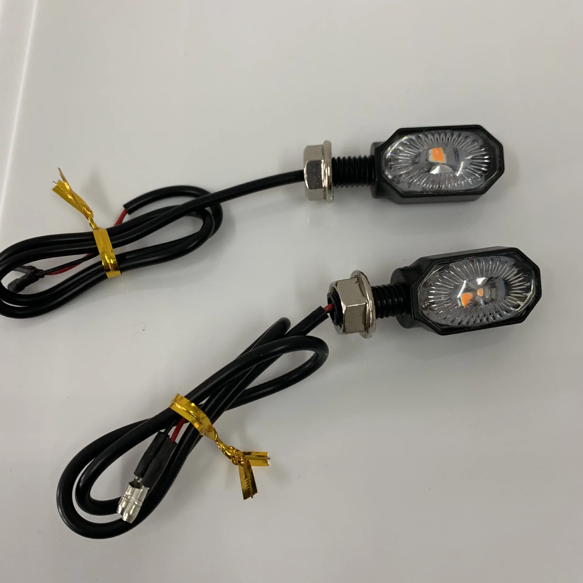 مصغرة LED للدراجات النارية بدوره إشارات ضوء دراجة نارية مصابيح العنبر الوامض مؤشرات LED ضوء لكاواساكي هوندا السوبر مشرق
