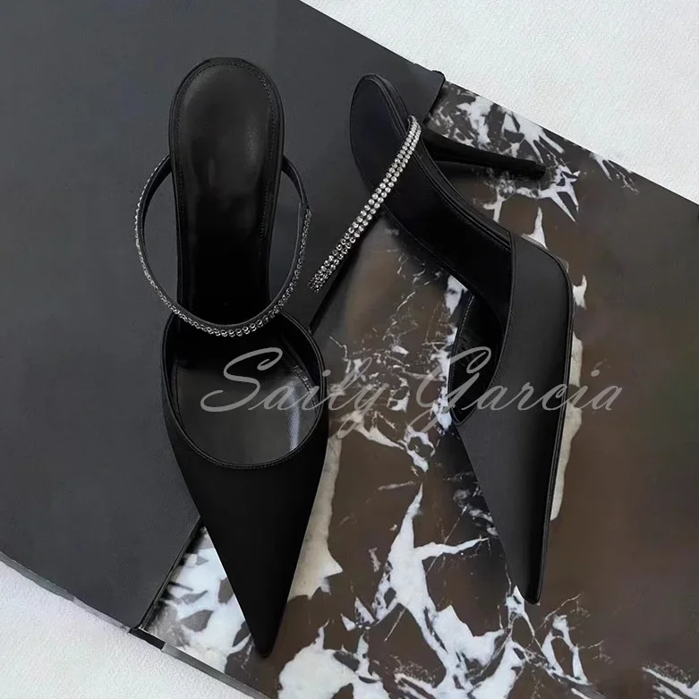 

Шелковые женские пикантные туфли на высоком каблуке со стразами и кристаллами на шпильке без шнуровки, вечерние модельные свадебные туфли с открытой пяткой