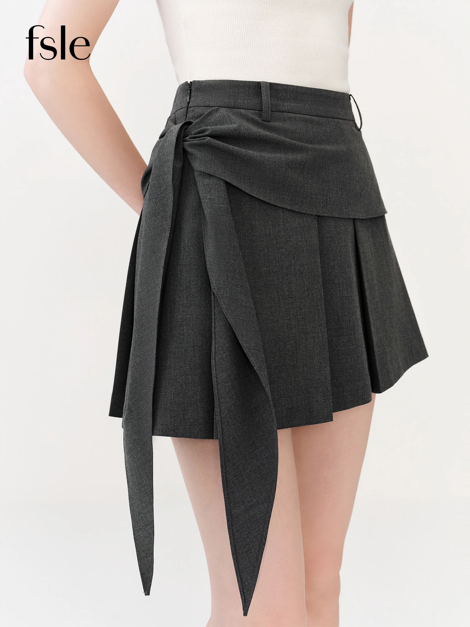 FSLE Low-waisted Preppy Style Pleated Skirt New Summer 2026 Style A-line Tie-up Design Gray Classic College Age-reducing