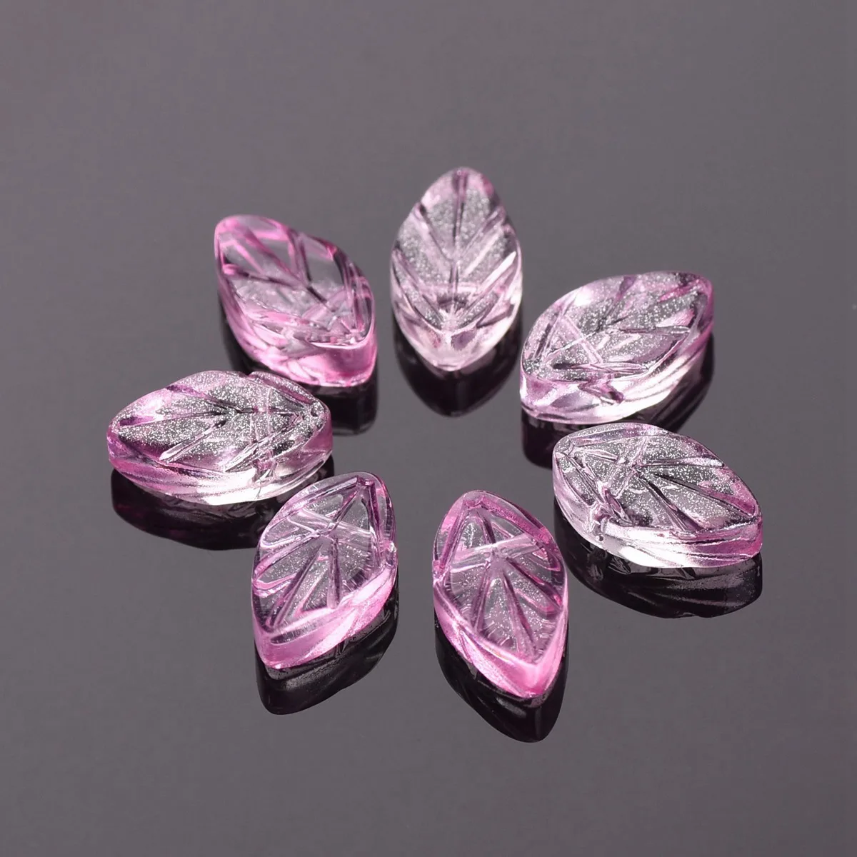 20 stücke 11x7mm ovale Blattform Kristallglas lose Kunst handwerk Perlen oben gebohrte Anhänger für Ohrring Schmuck machen DIY Handwerk Ergebnisse
