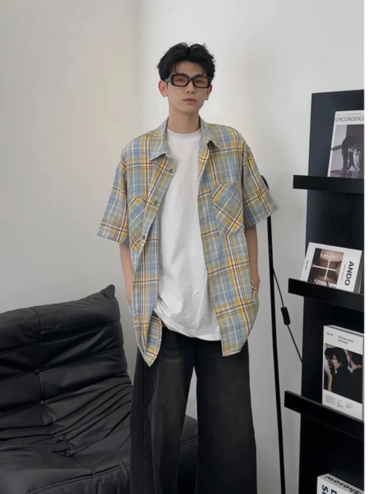 

Желтая клетчатая мужская футболка с коротким рукавом, летняя, в американском ретро-стиле, с защитой от солнца, свободного кроя, для подростков, модная, из полиэфирного волокна, повседневная.