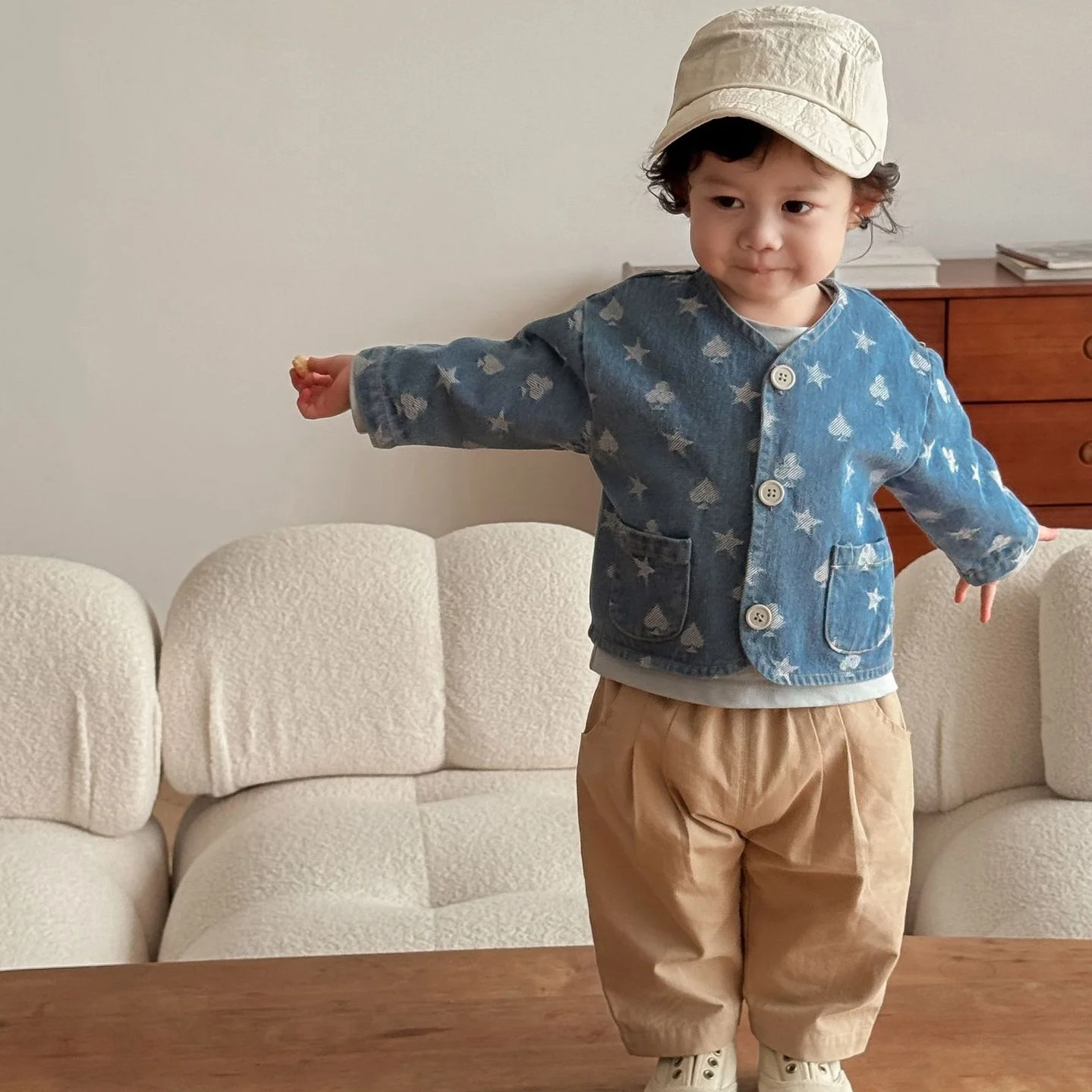 2025 New Autumn Childrens O-Neck Denim Coat Heart Shaped Star Jacquard Boys Girls Casual Jacket Baby Kids Loose Outwear Tops