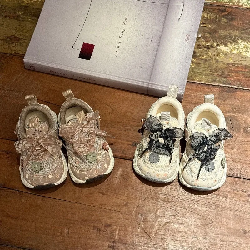 

Детские кроссовки для ходьбы, дышащие, сетчатые, с мягкой подошвой, с милыми цветами, 2026, абсолютно новые, повседневные, для малышей