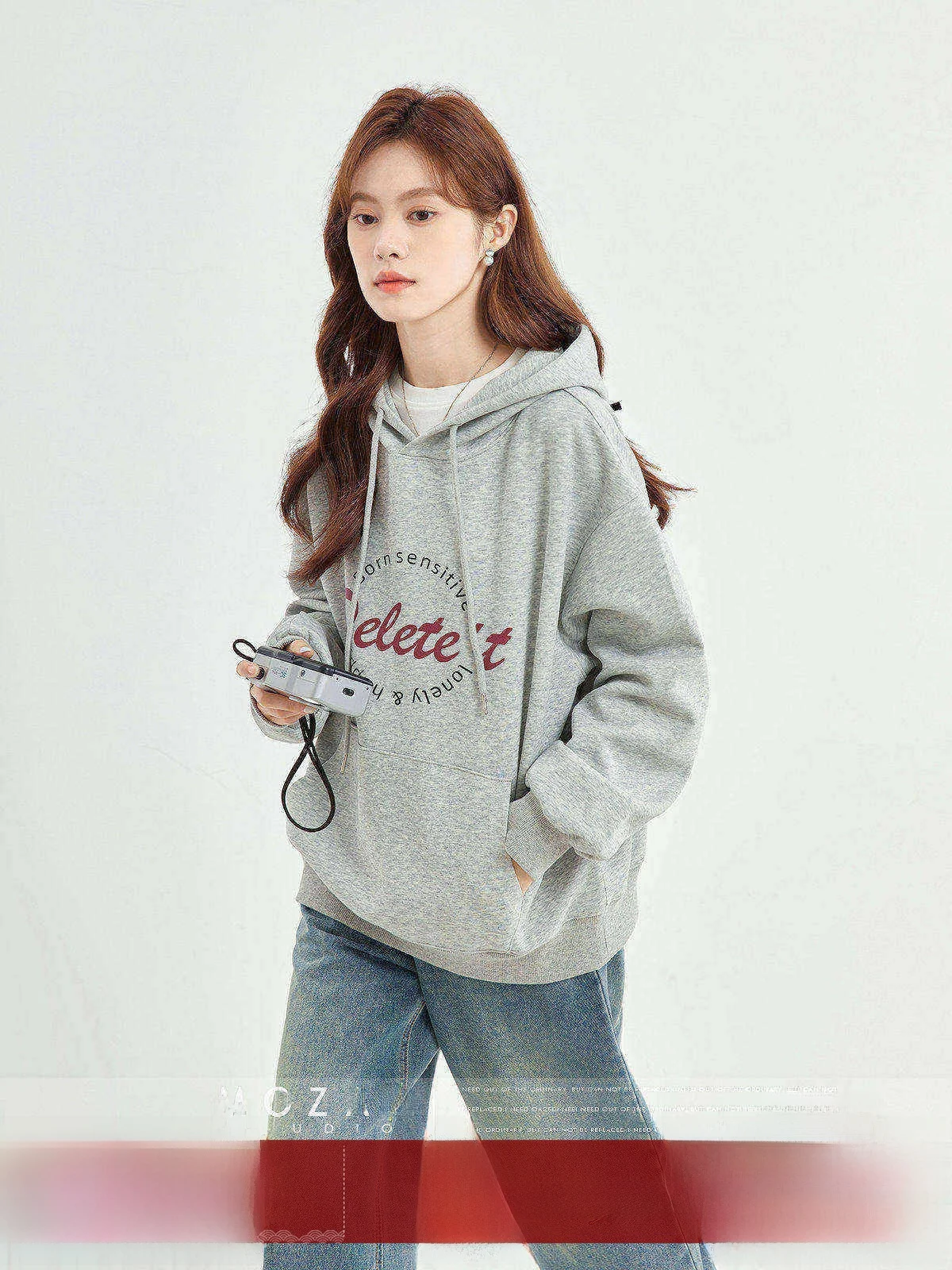 

MoZao Grey Printed Hooded Long Sleeve Sweatshirt Women's Spring New Loose Slimming Top Korean Style Comfortable Cotton Blend