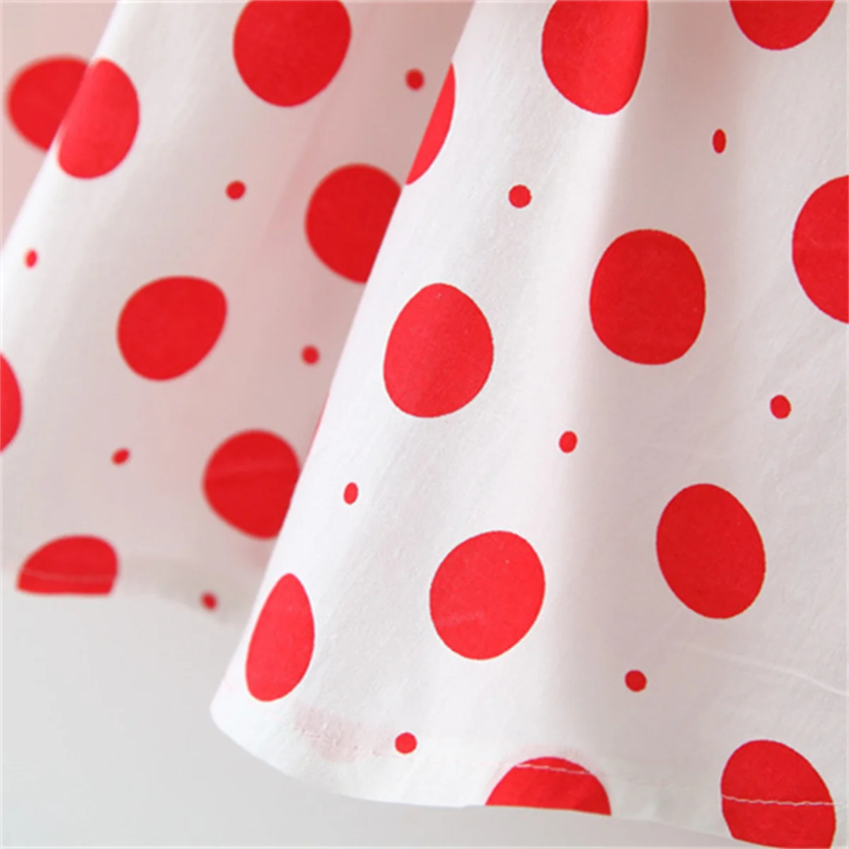 Summer new baby girls suit polka dot print suspender top solid color shorts cute casual holiday two-piece set