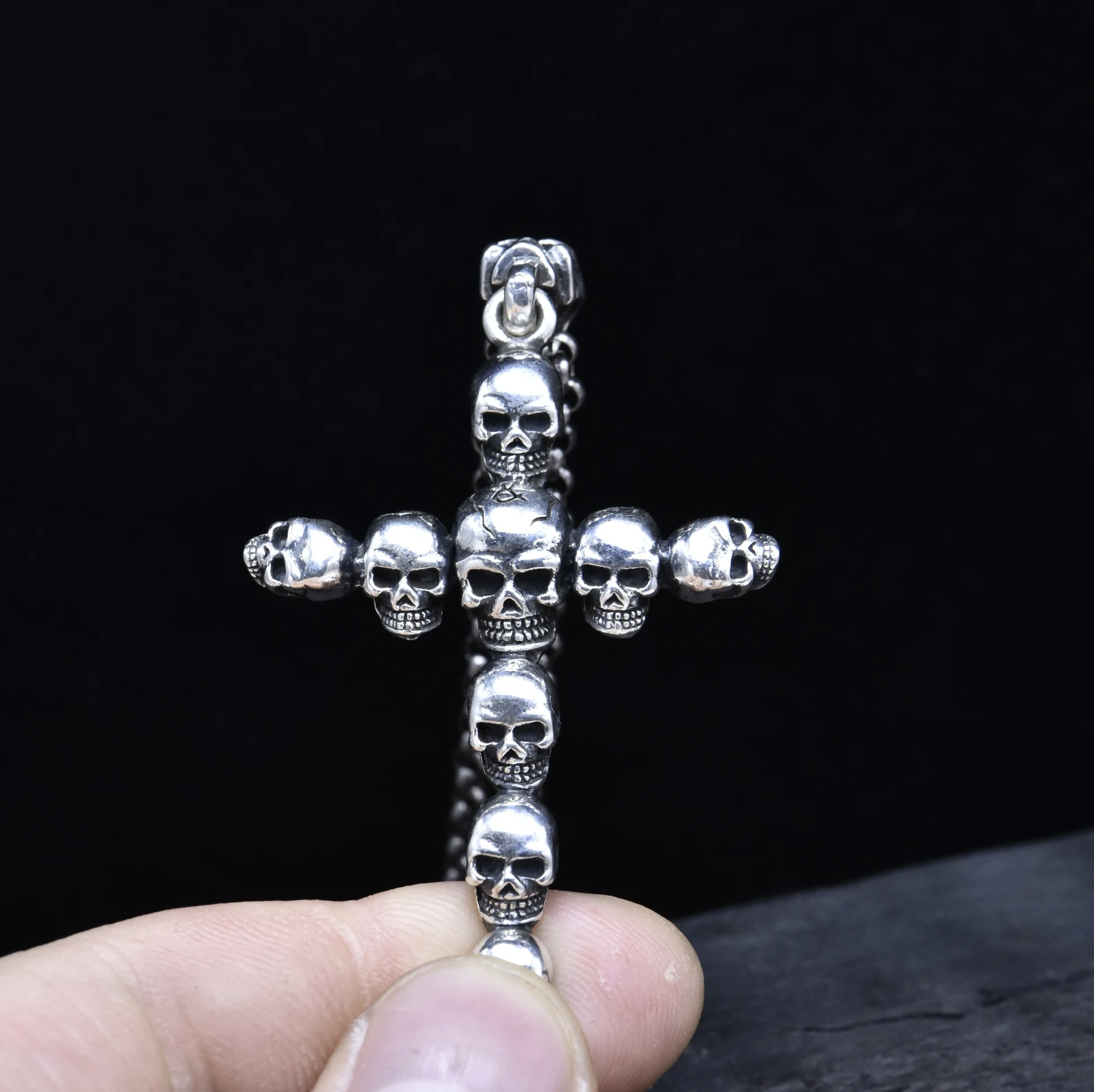 Wholesale Sterling Silver 925 pendant personality Thai silver retro punk hipster cross skull male pendant silver accessories