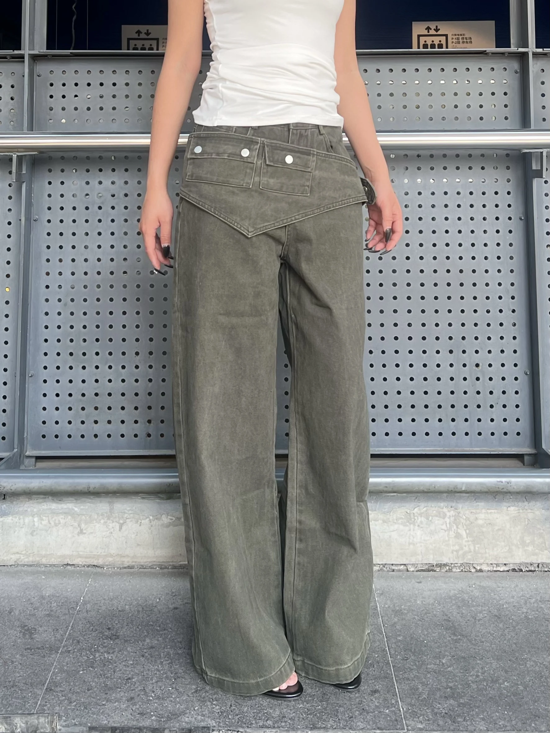 

Ретро-американский комплект: свободные прямые рабочие брюки Cleanfit для женщин с поясной сумкой, двухсекционный комплект, длинные брюки в стиле High Street