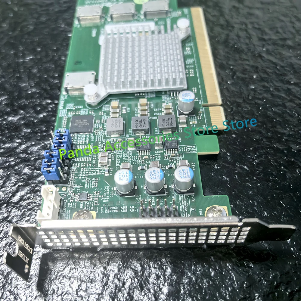 

Карта расширения VME U.2 AOC-SLG3-4E4T