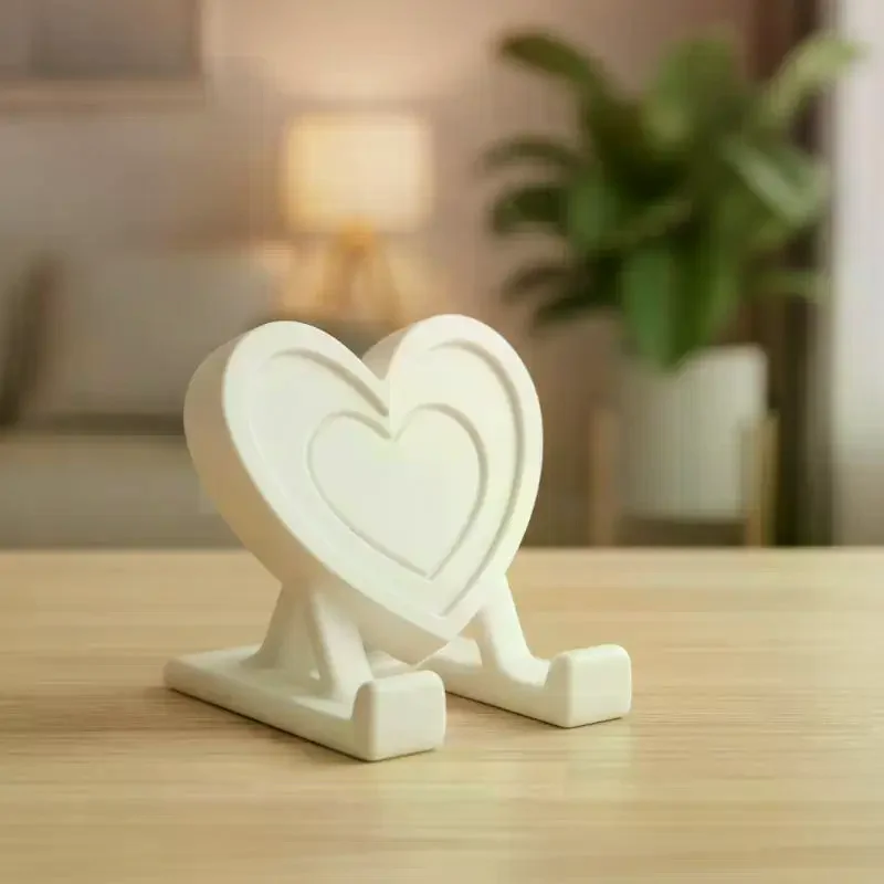3D Printed Heart Shaped Phone Stand Stable Non Slip Base Great For Home Office Desktop Valentine's Day Gift For Girls
