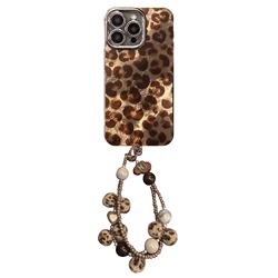 Korean INS Laser Leo Prints With Chic Beads Wrist Chain Phone Case for iPhone 16 15 14 13 Pro Max Back Phone Cover Capa