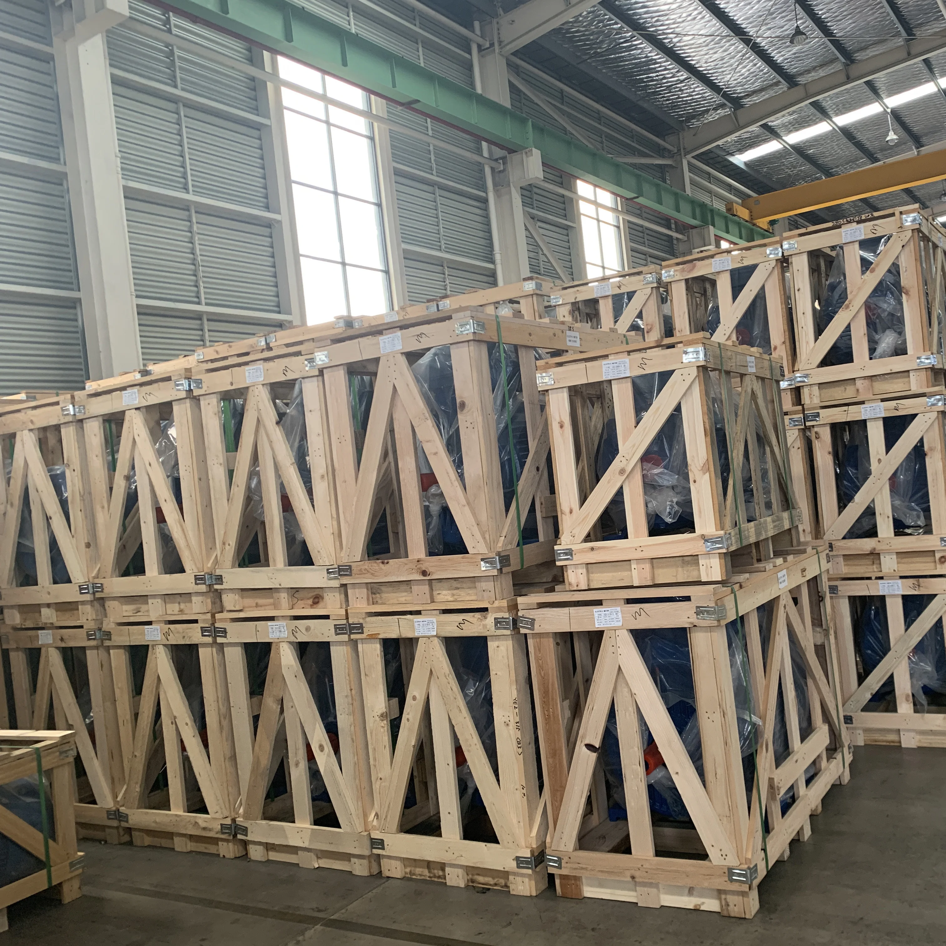 YE4-3552-4 375kW AC 비동기 유도 전동기 스퀴럴 케이지 삼상 전동기 (50Hz 주파수, 380V 전압)