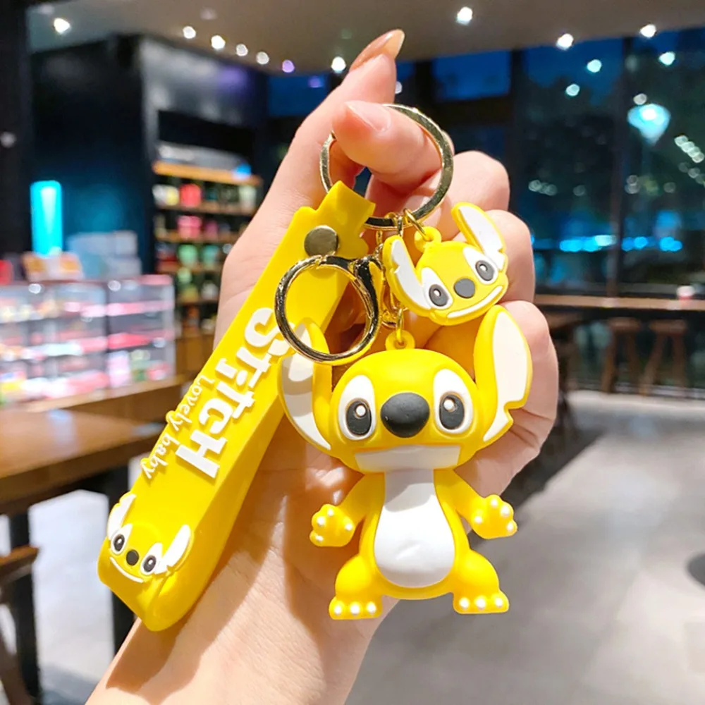 الكلاسيكية ديزني الكرتون غرزة جديدة تنوعا المفاتيح لطيف دمية نموذج قلادة عيد الميلاد الأطفال المفضلة على ظهره شنقا هدية #3