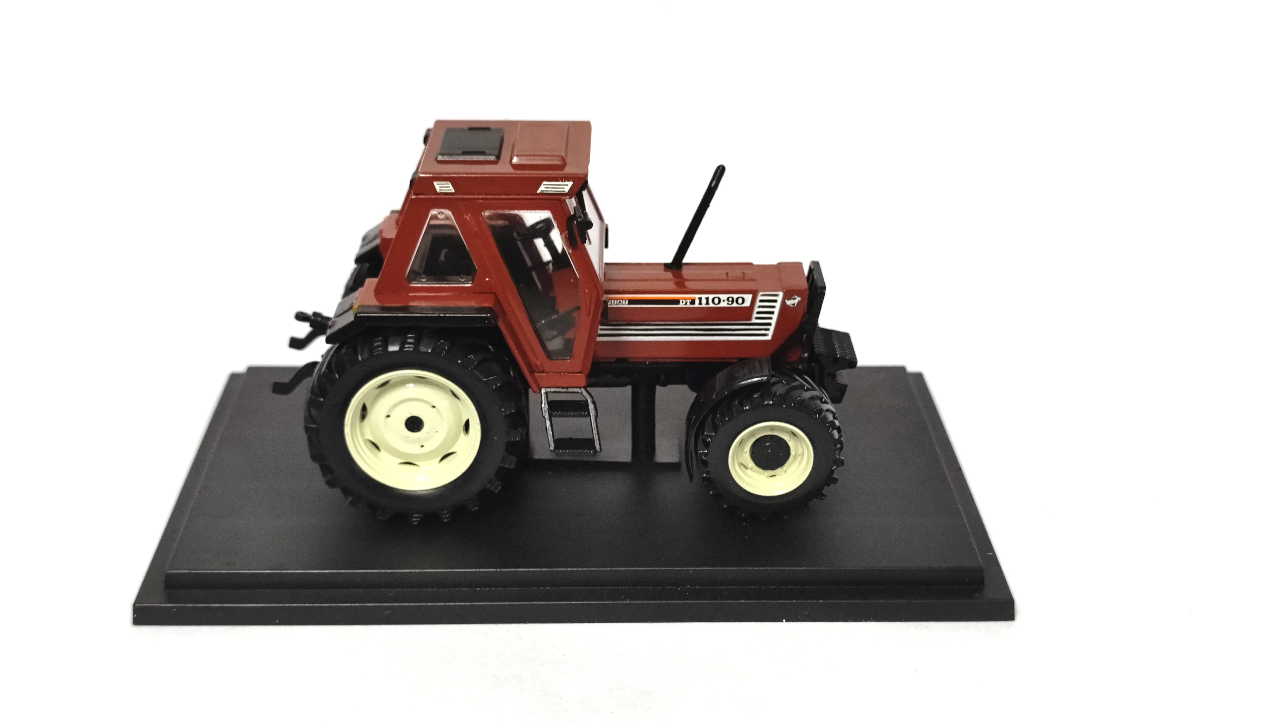 Special price out of print 1/43 F110-90 DT-1987 tractor model  Alloy Collection Model