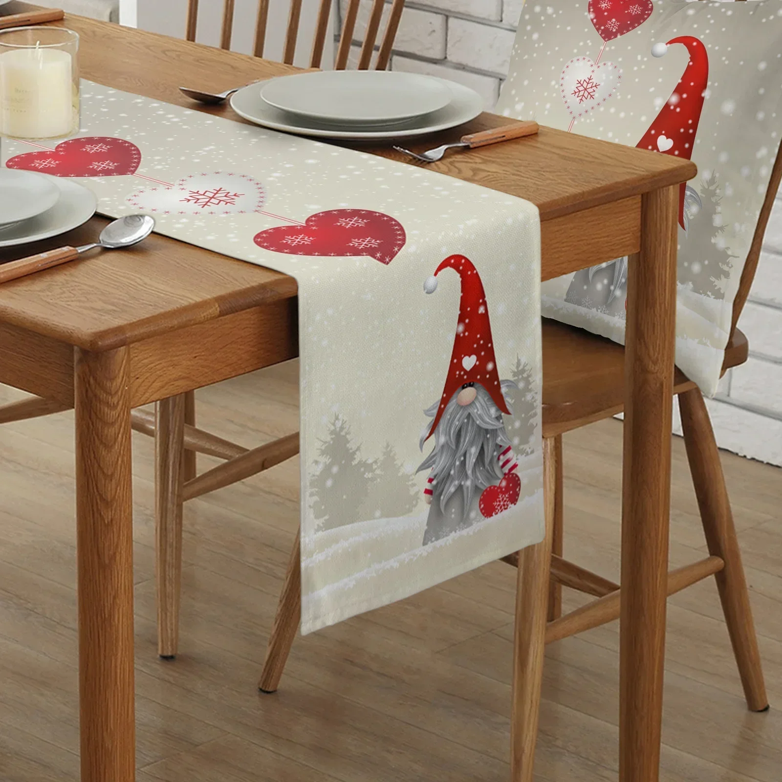1Pc Christmas Gnome Style Table Runner Beige Red Heart Snowflake Print Table Cover For Dining Room Kitchen Holiday Decoration Ta