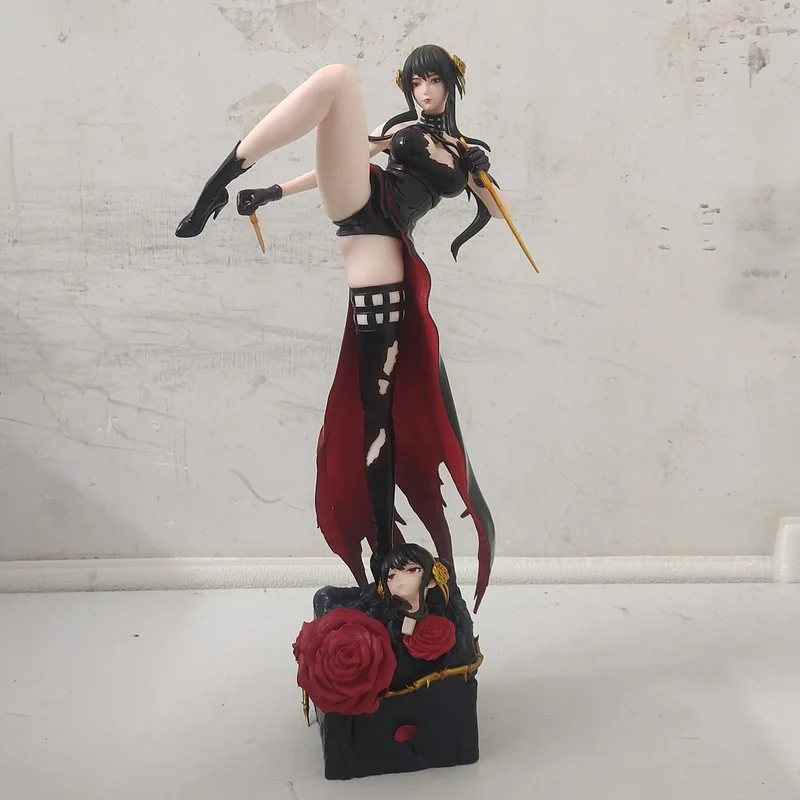 33cm SPY×FAMILY Yor Forger Battle figura de chica de Anime Sexy SPY FAMILY Anya Forger figura de acción juguetes de muñecas de modelos coleccionables para adultos
