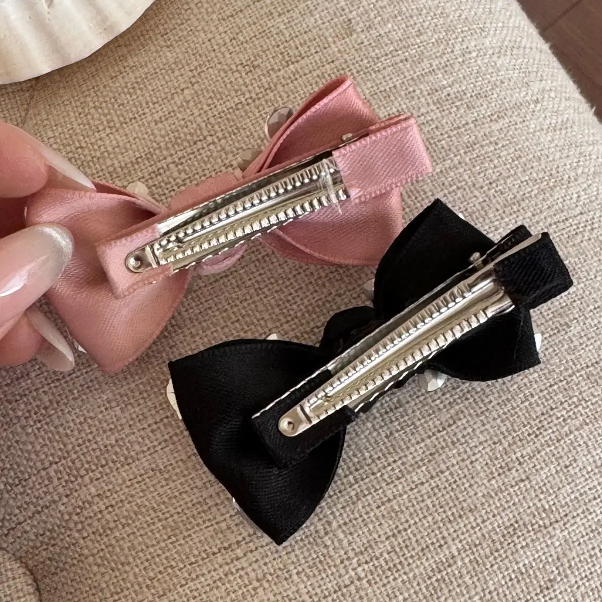 Korean Crystal Bow Hair Clip Exquisite and Sweet Rhinestone Bangs Edge Clip for Women Girls Forehead Side Clip Hair Accessories