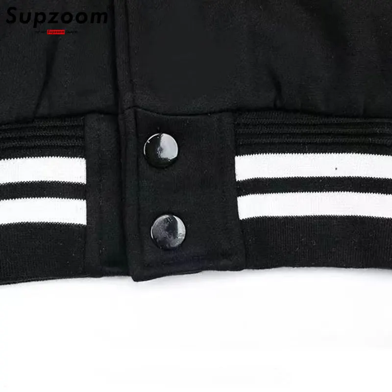 Supzoom 2023 New Arrival Top Fashion Rib Sleeve Autumn And Winter Spliced Short Casual Baseball Uniform Coat Bomber Jacket Men