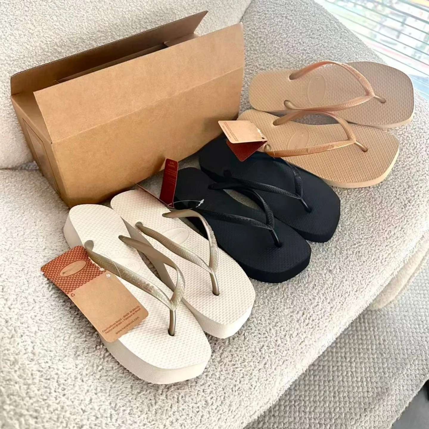 Casual Women's Summer Anti-Slip Beach Sandals Outdoor Wearable Crossbody Slip-On Flip Flops PVC Upper Rubber Sole Thick Heel