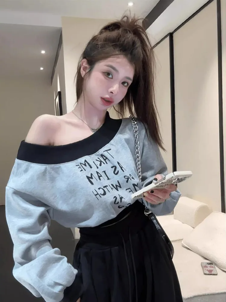 Korejepo Sweatshirts Pure Desire Hottie Contrasting Color Splicing Gray Slanted Shoulder Sweater Women Loose Off Shoulder Top