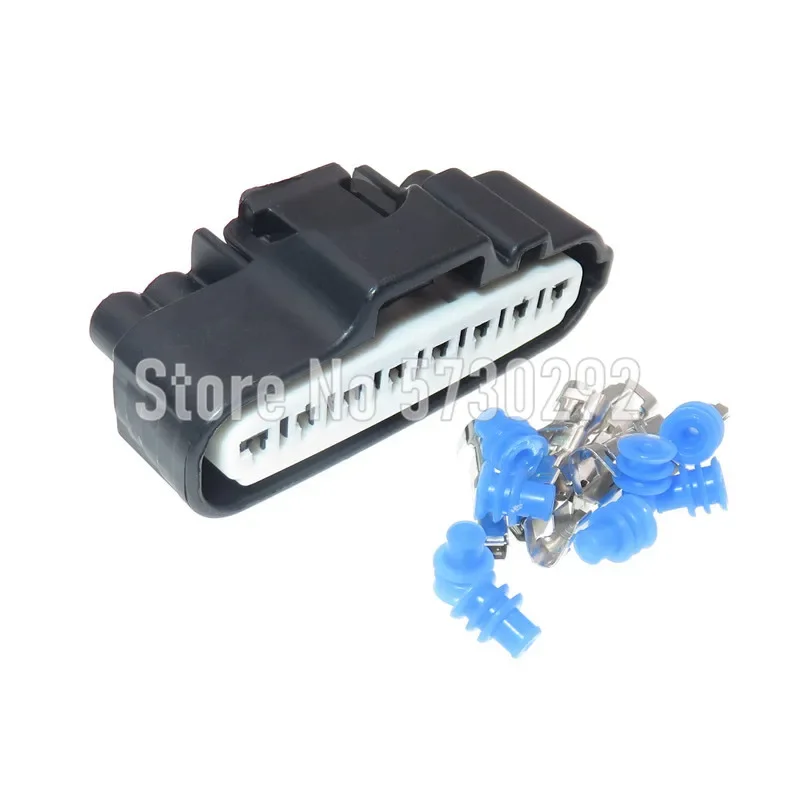 8P 90980-11592 Automotive Accelerator Throttle Pedal Socket Fuel Injector Controller Plug For Toyota Lexus