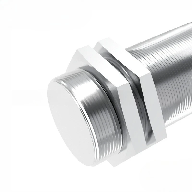 

LR30XCF15ATOY remote sensor M30 AC two-wire normally open inductive proximity switch