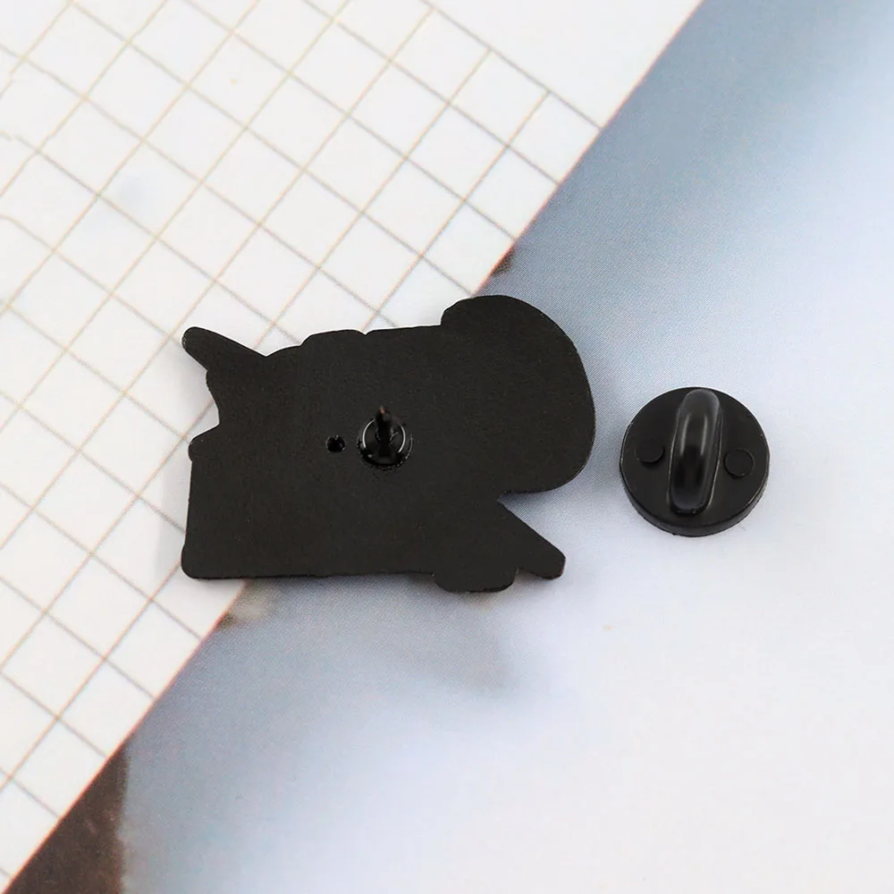 Gintama Logo Emaille-Pin Lustige Anime-Brosche Sci-Fi-Animation Zubehör-Abzeichen Schmuck Geschenk für Fans Sammlerstücke – Detail 3
