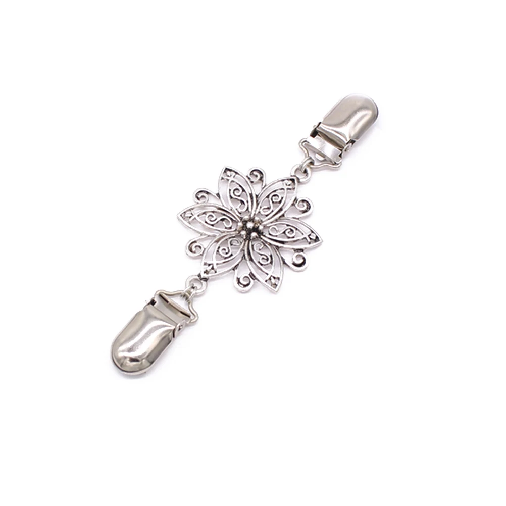 

Sweater Clip Hollow Carved Flower Design Silver Plated Clothing Buckle Cardigan Chain Vintage Style Collar Pins For