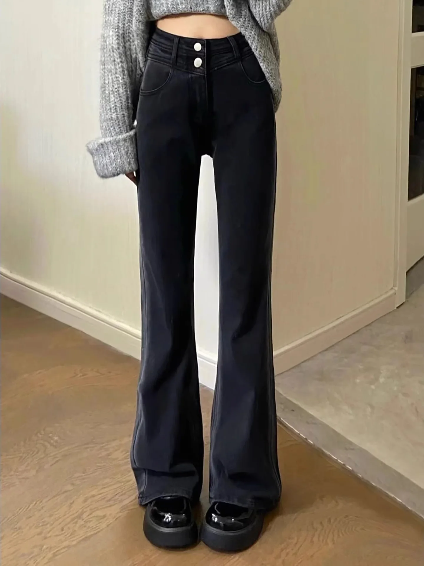 

Retro Flared Jeans Women's Spring 2026 New Wide Leg Pants Small Size Slimming High Waist Straight Cut Denim Trousers