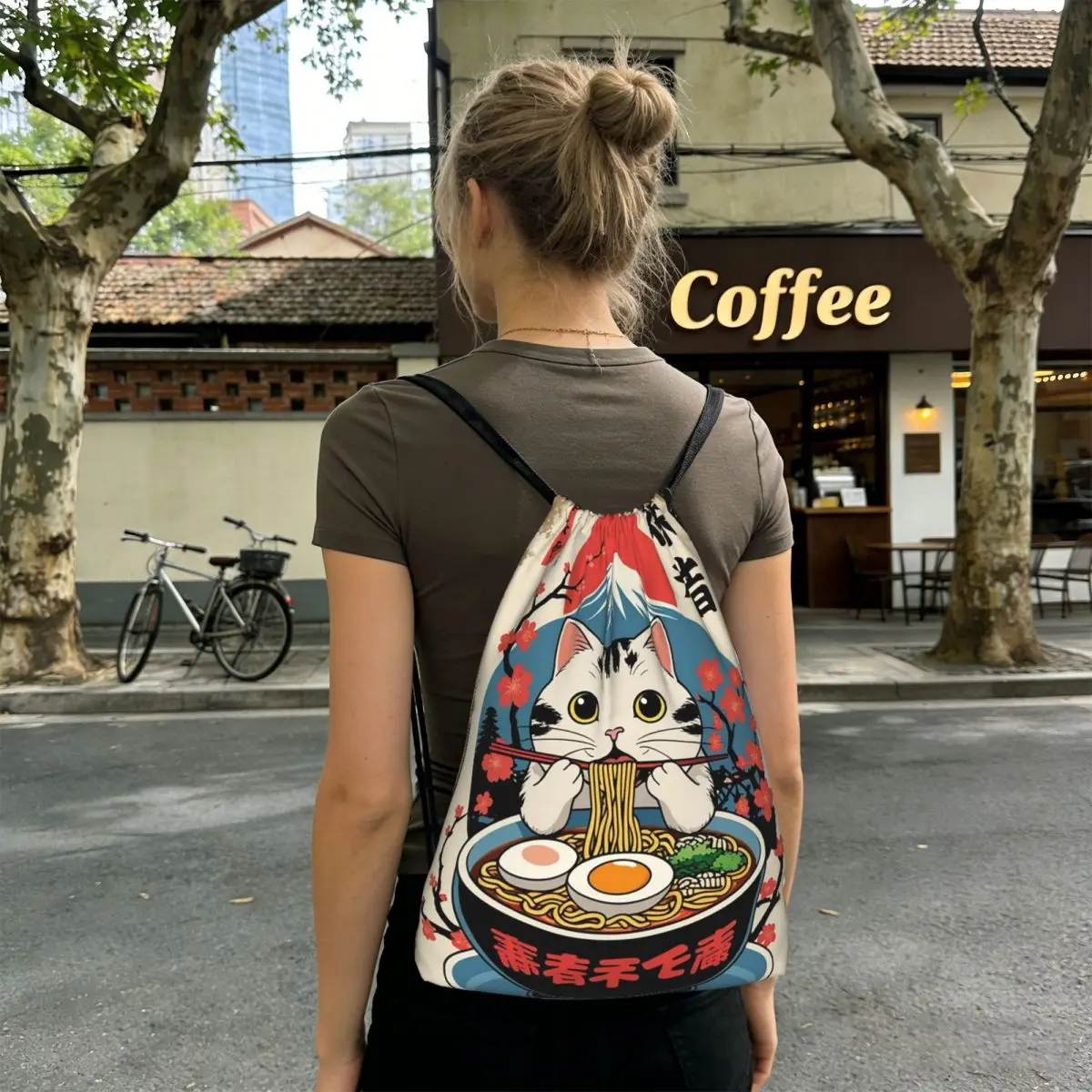 An Adorable Cat Relishing A Bowl Of Ramen Backpacks Casual Drawstring Bundle Pocket Sports Bag Book Bags for Man Woman Students