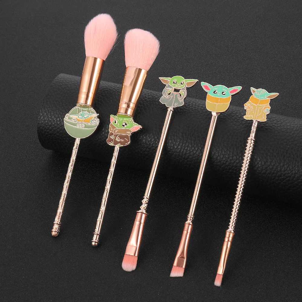 5Pcs/Set Star War Makeup Brush Master Yoda Loose Powder Brush Eyeshadow Brushes for Women Girl Beauty Make Up Brush Tool Gifts