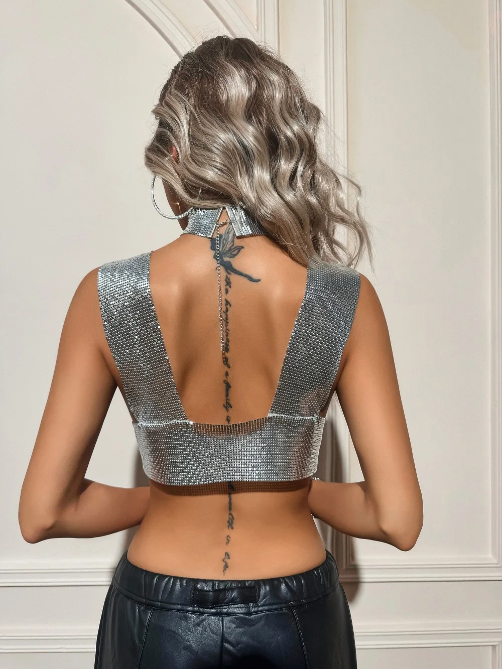 AKYZO Sexy Collar Metal Top Rhinestone Chain Crop Top Women's Fashion Metal Vest Party Performance Clothing