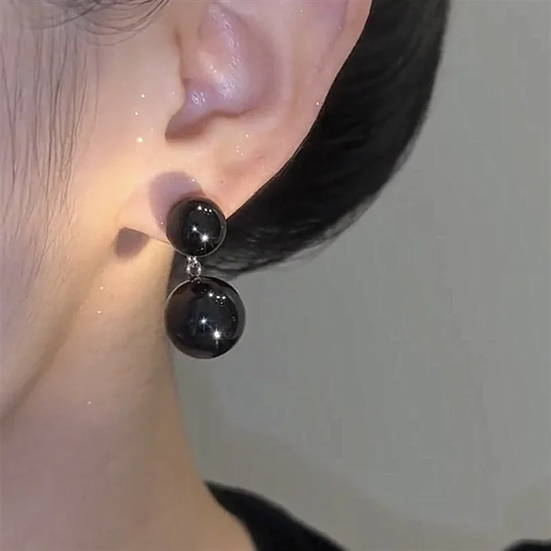 Boucles d'oreilles pendantes en perles noires simples pour femmes, accessoires de Rhélégants exquis, bijoux de fête d'anniversaire, nouveaux cadeaux de travailleurs