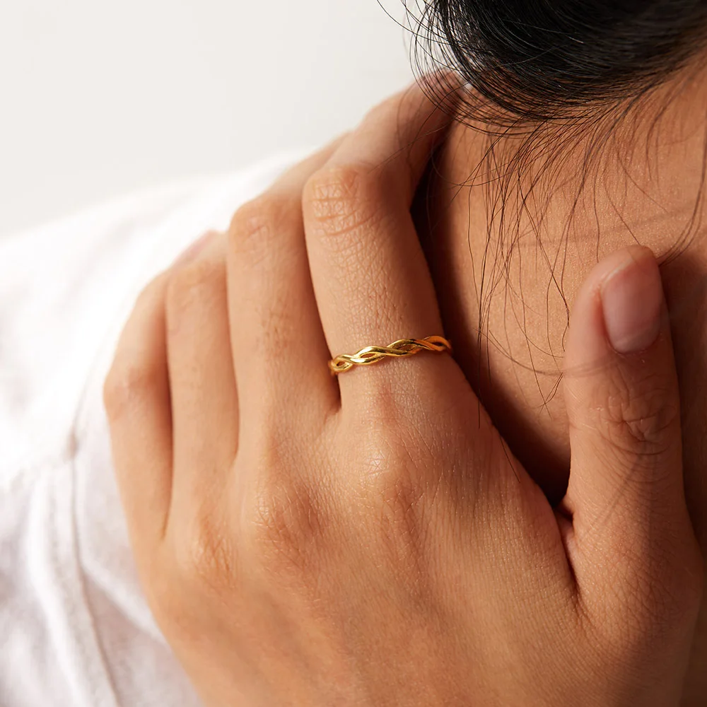Stainless Steel PVD 18K Gold Plated Tarnish Simply Twsit  Rings For Woman Jewelry Wholesale 2023 Trendy