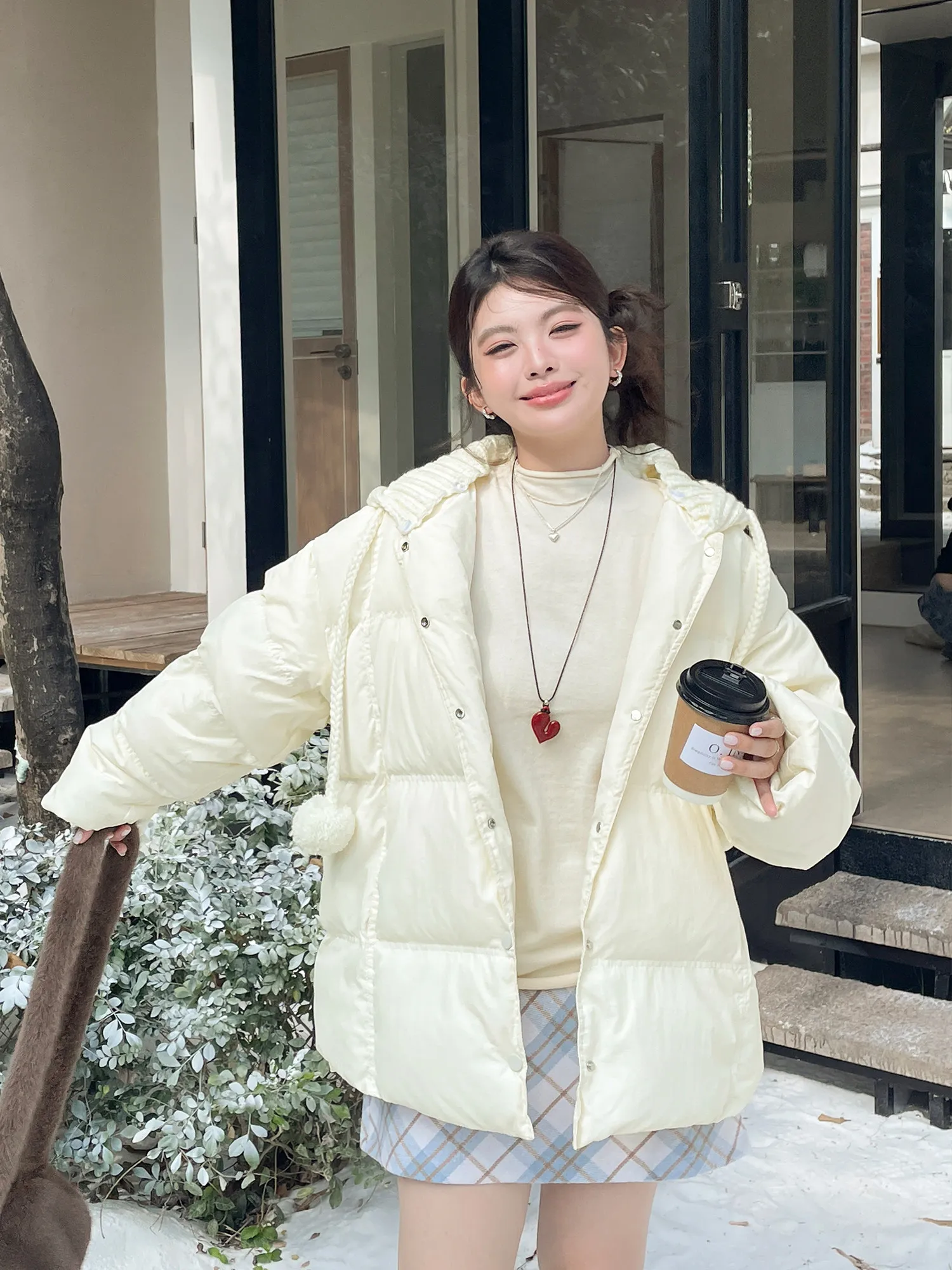 

Unique Design Beautiful Hooded Cotton Jaet Large Size Women's Winter Outerwear Comfortable Aosphere Sensation Coat